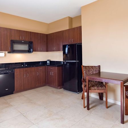 Best Western Plus Hudson Hotel & Suites Esterno foto