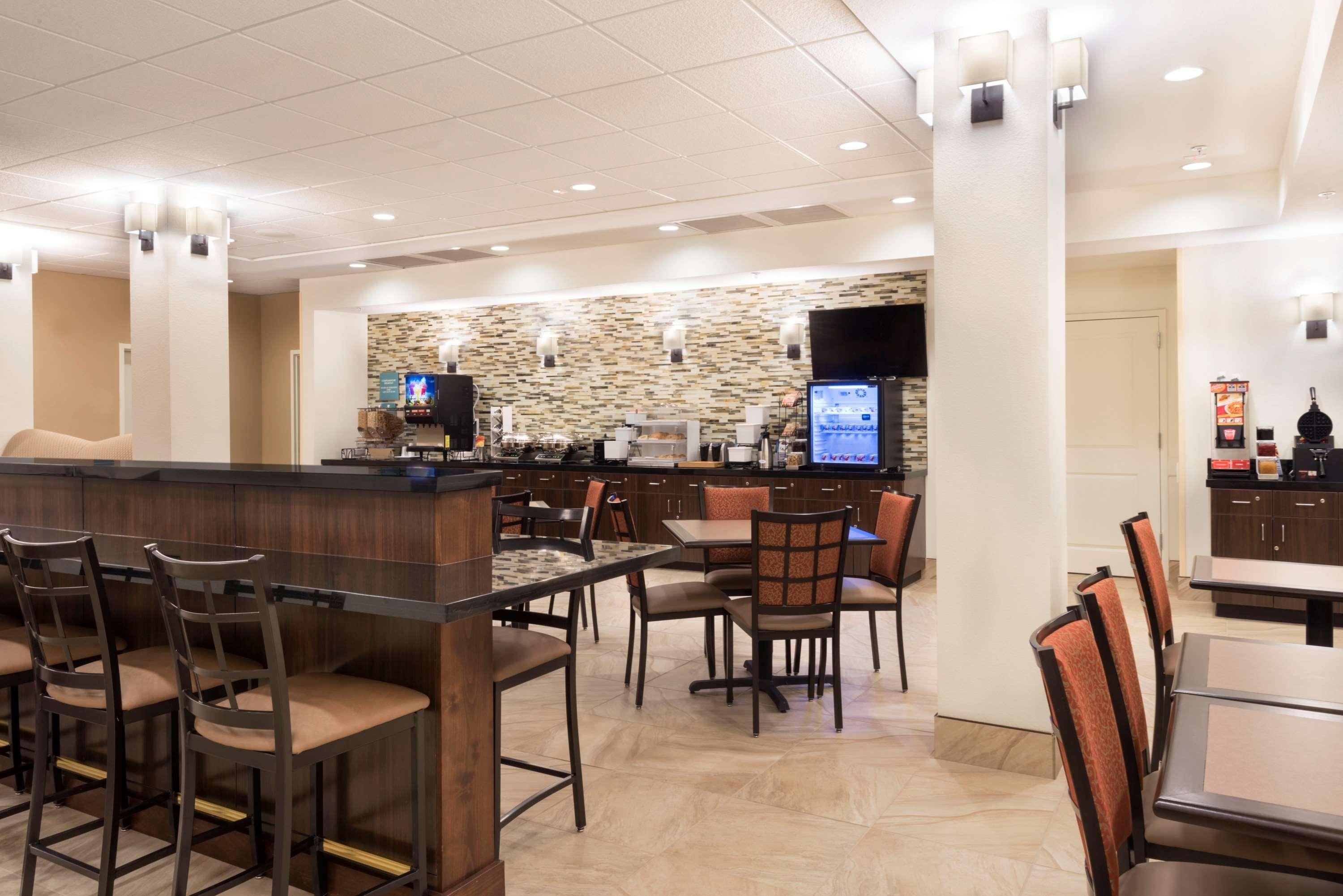Best Western Plus Hudson Hotel & Suites Esterno foto