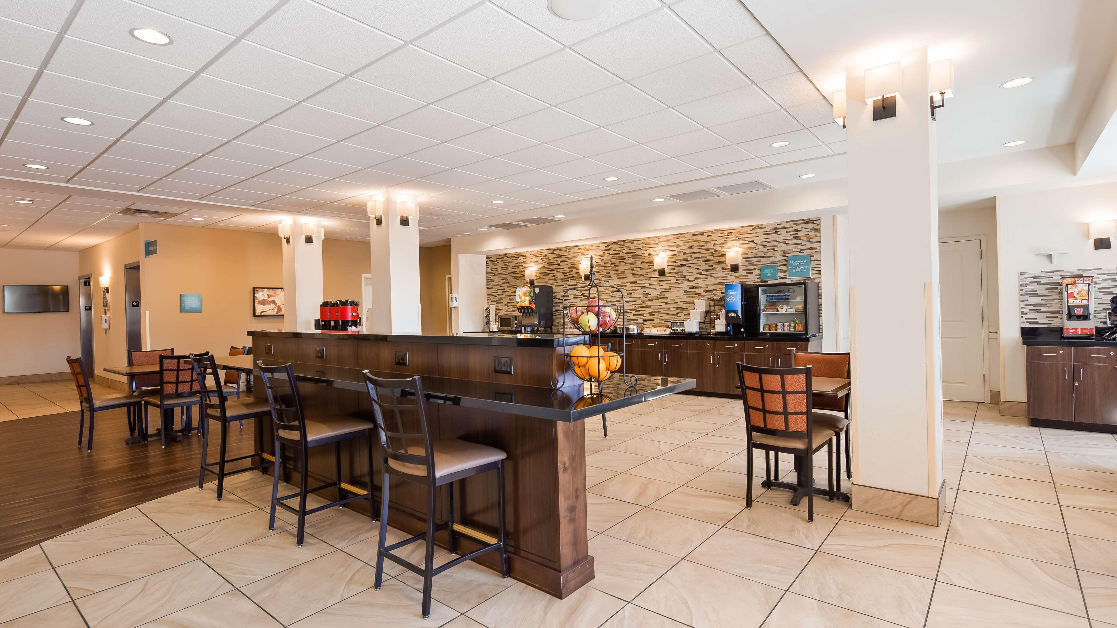 Best Western Plus Hudson Hotel & Suites Esterno foto