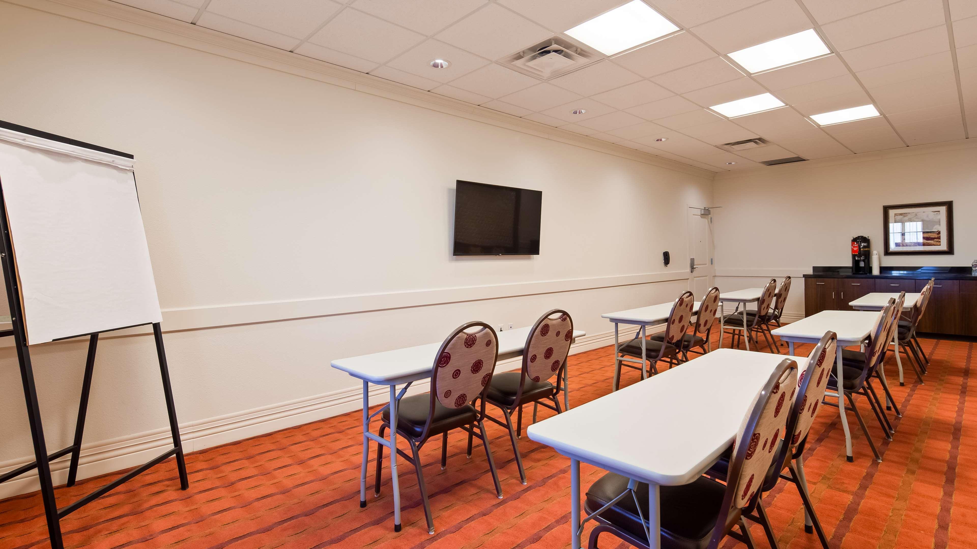 Best Western Plus Hudson Hotel & Suites Esterno foto