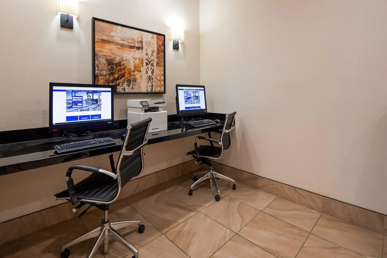 Best Western Plus Hudson Hotel & Suites Esterno foto